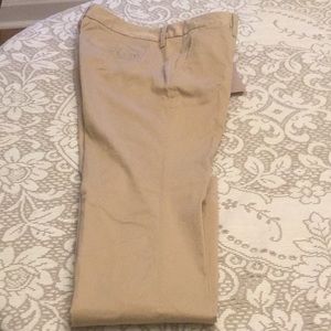 Brand new Banana Republic weekends chinos size 2